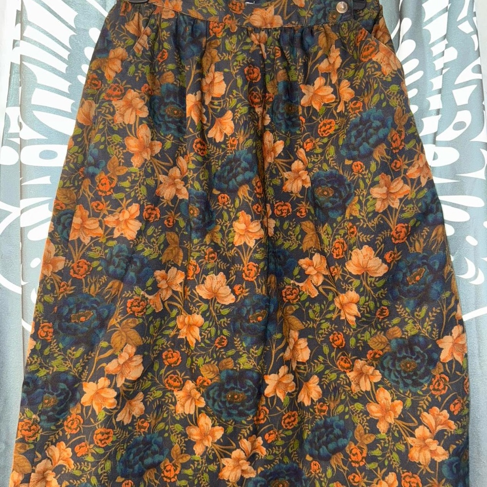 Calvin Klein Orange Gold Pleated Midi Skirt Resort Wear